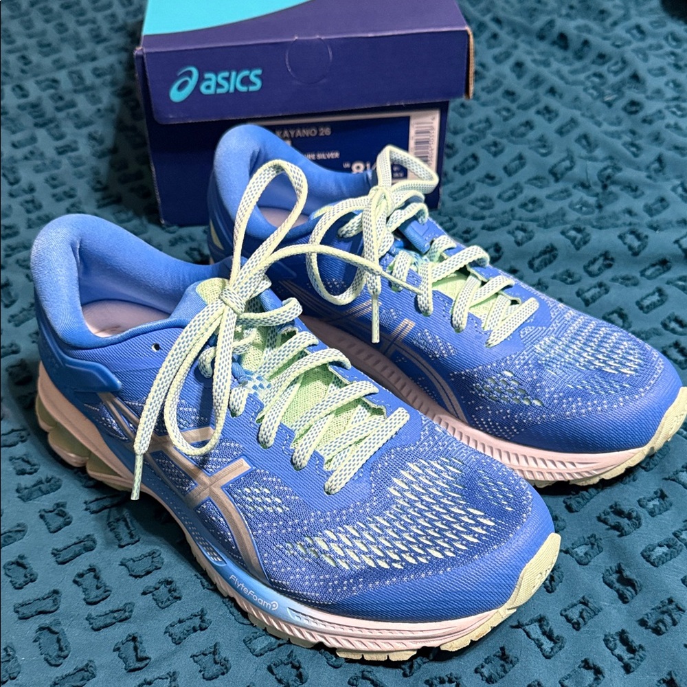 ASICS Womens Gel-Kayano 26 Athletic Shoes, 8.5